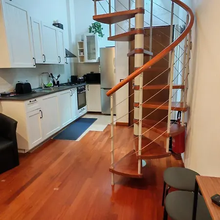 Apartamento Loft House Parma