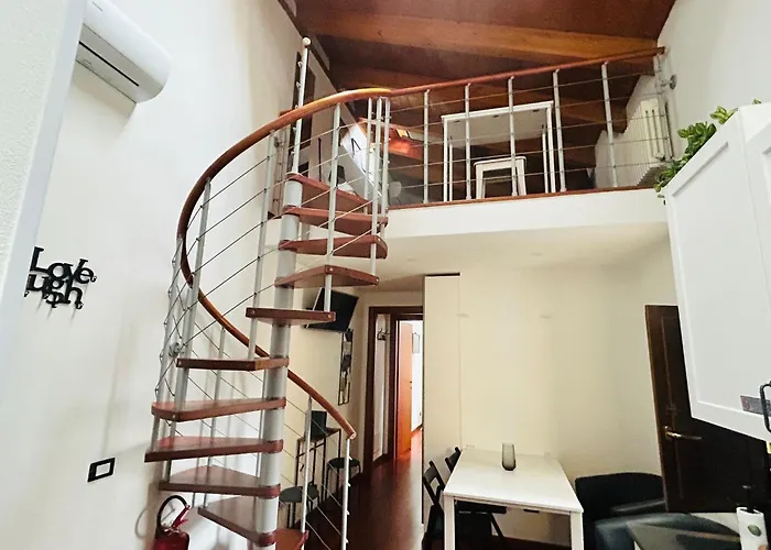 Apartamento Loft House Parma